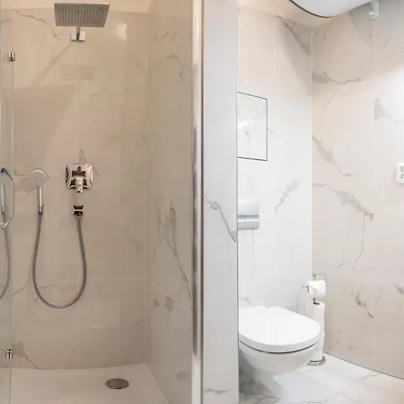 Luxusni V Resortu Se Sluzbami V Srdci Krkonos - Sluzby Wellness Docasne Mimo Provoz Appartement *