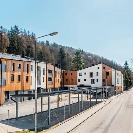 Apartment Luxusni V Resortu V Srdci Krkonos S Moznosti Wellness Vrchlabí