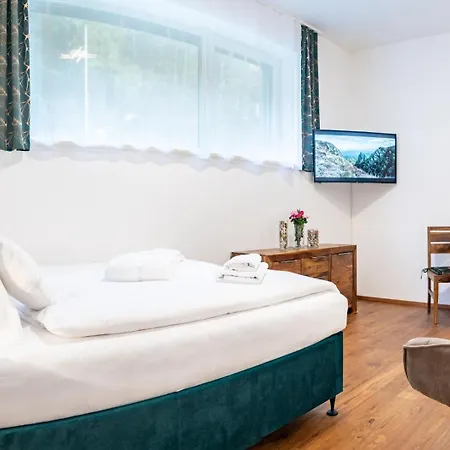 Luxusni V Resortu Se Sluzbami V Srdci Krkonos - Sluzby Wellness Docasne Mimo Provoz *